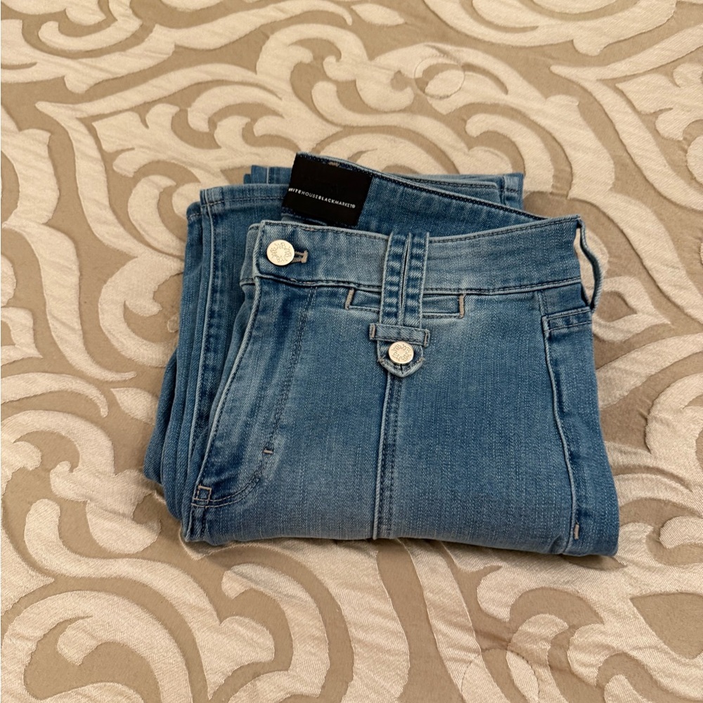 Whitehouse Blackmarket jeans. Boot cut hight rise size 4 short. - Picture 10 of 12